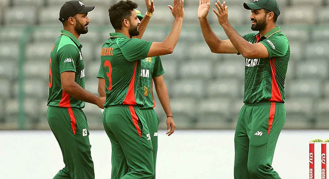 লখনউয়ের ৪৪ ম্যাচ নোটবুক: শ্রেয়াস আইয়ারের সেঞ্চুরির পেছনে যে তথ্যগুলো কেউ দেখেনি
